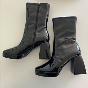 Lulus Patent Platform Mid-Calf Boots